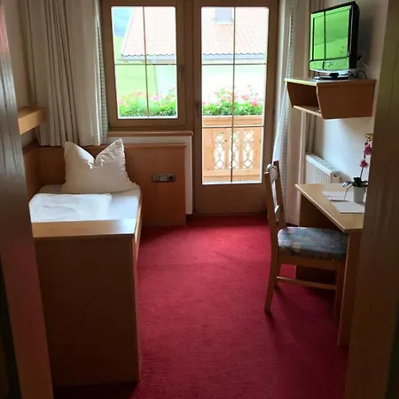 Montana ゲストハウス